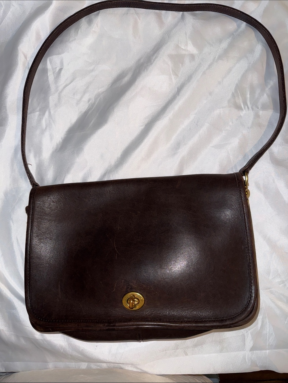 Vintage Coach City bag in dark brown
